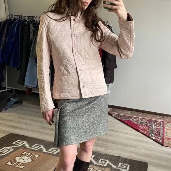 Burberry Quilted Jacket with Plaid Design - Picture 2 of 15